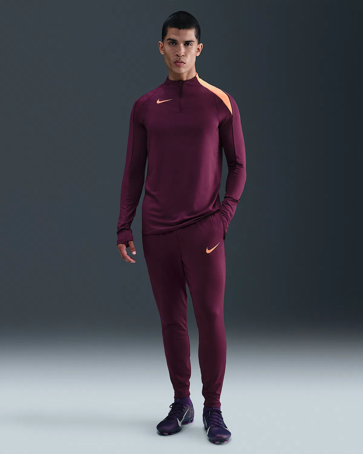 Мужская тренировочная футболка Dri-FIT Nike Strike, Bordeaux/Bordeaux/Orange Pulse/Orange Pulse — фото 4