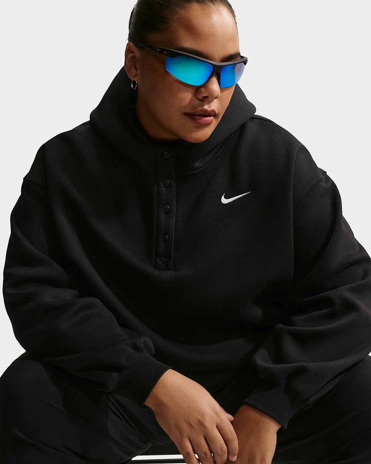 Женская оверсайз-худи с вырезом "Хенли" (плюс сайз) Nike Sportswear Phoenix Fleece, Black/Sail — фото 3