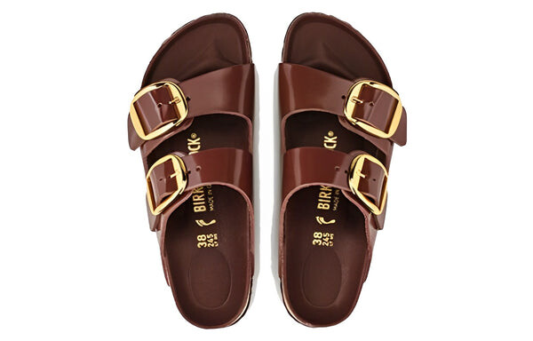 Тапочки arizona big buckle natural leather patent 'clay dark brown' Birkenstock, коричневый — фото 3