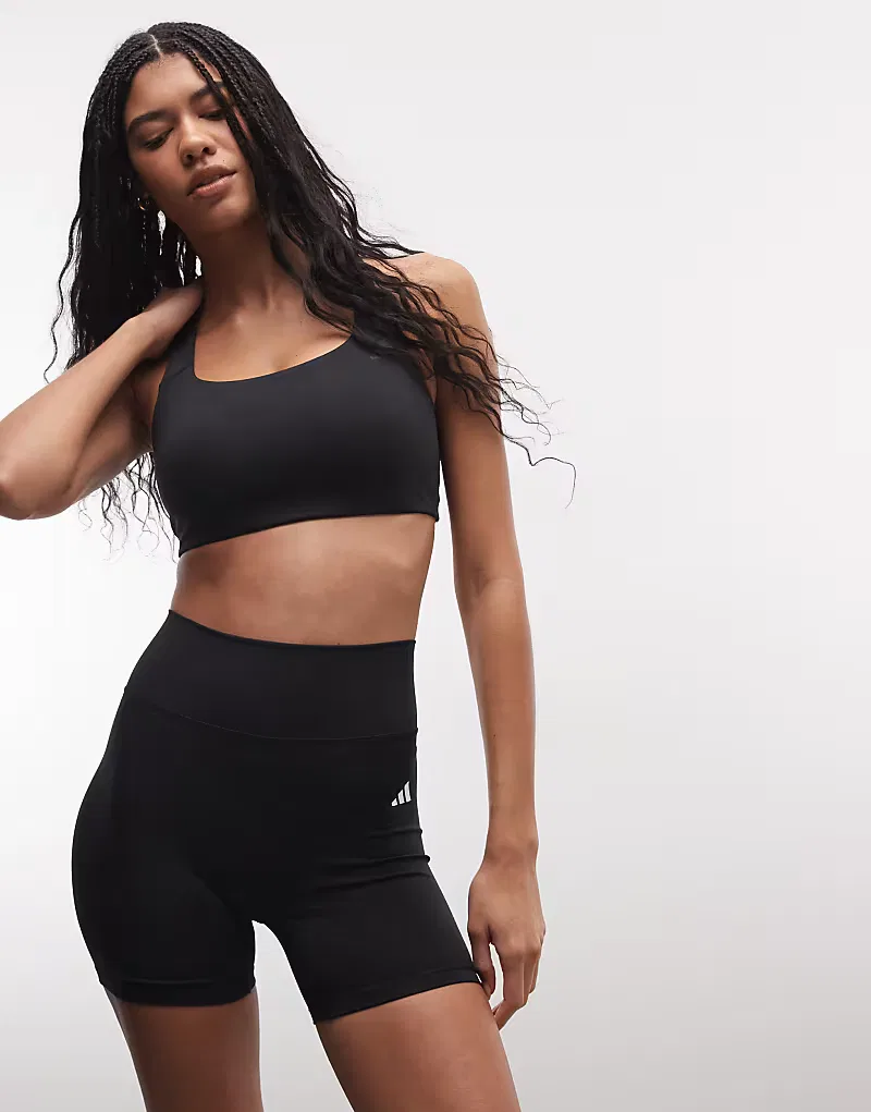 Леггинсы-шорты Adidas Performance Training essentials, черный — фото 2
