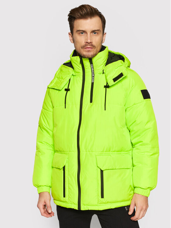 

Пуховик оверсайз Calvin Klein, зеленый