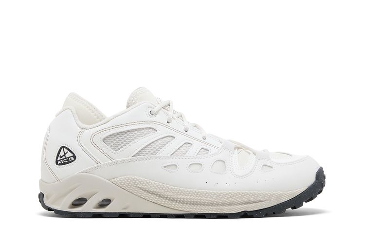 

Кроссовки ACG Air Exploraid 'Sail Light Orewood', кремовый