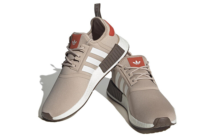 Кроссовки Adidas Originals NMD_R1 'Clear Pink Solar Red' — фото 2