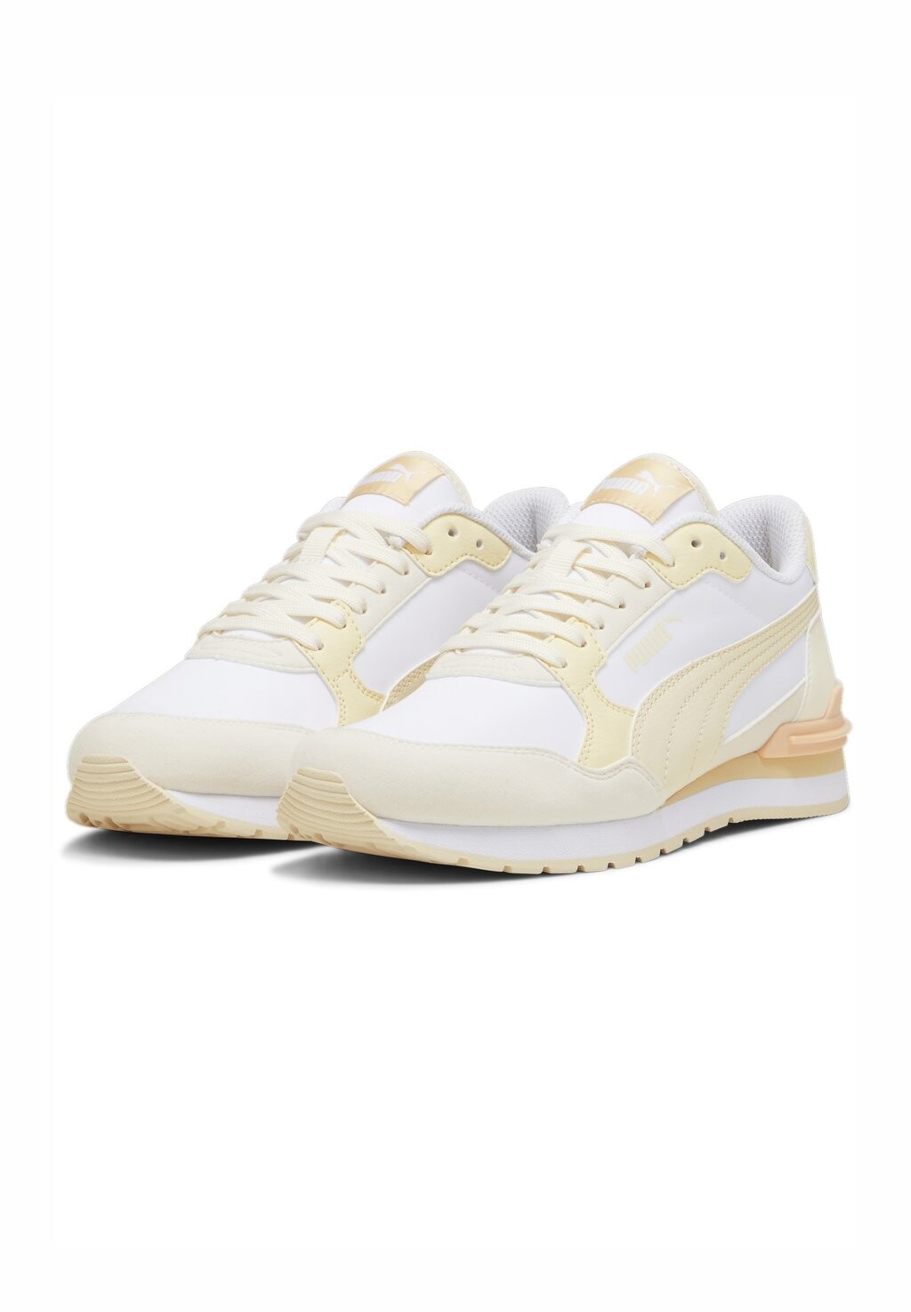 

Кроссовки на шнуровке ST RUNNER V4 NL Puma, белый