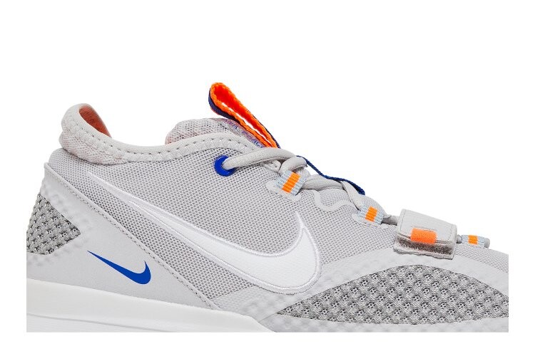 Кроссовки Nike Air Force Max Low 'Knicks', серый — фото 2