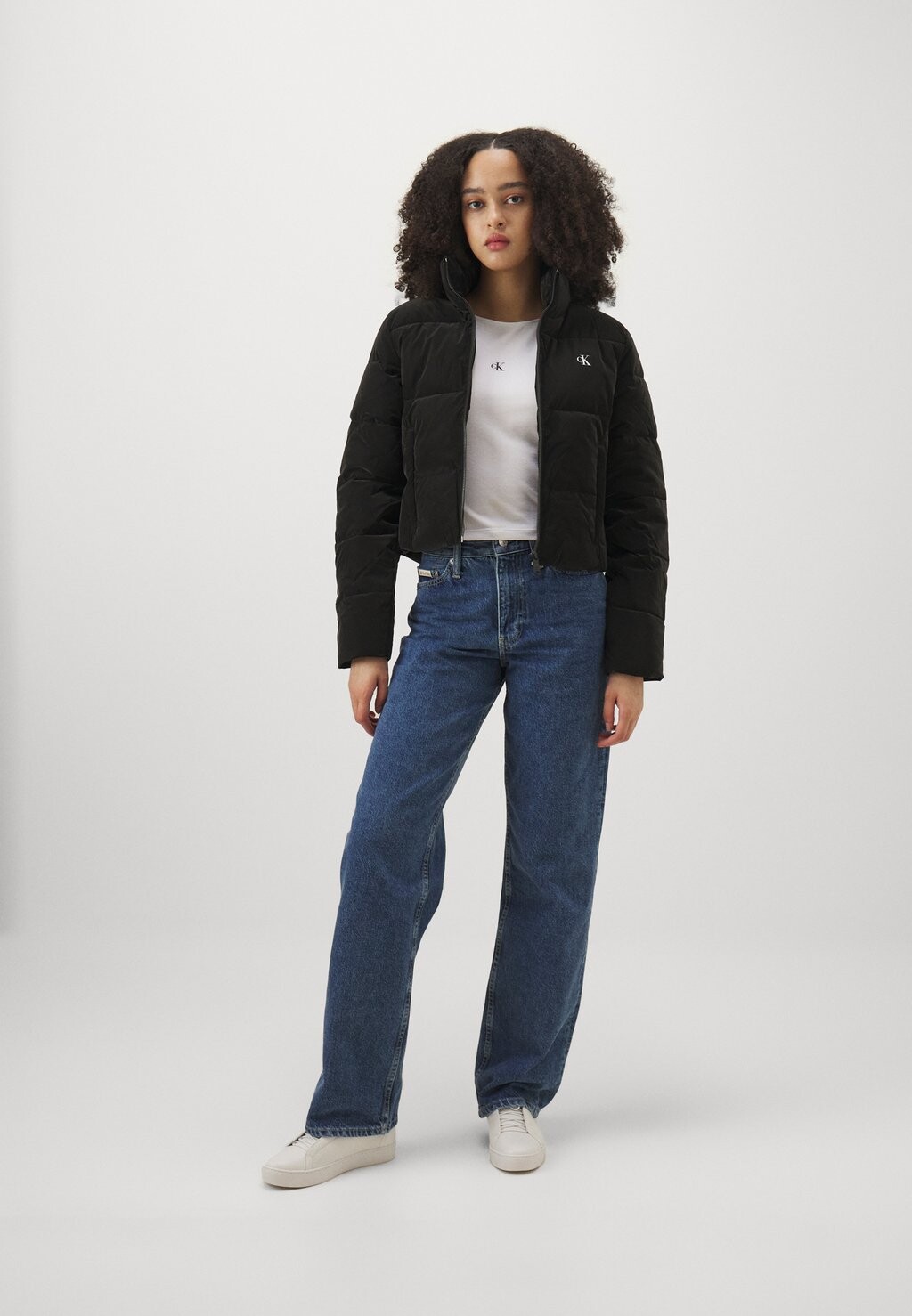 

Зимняя куртка SOFT TOUCH SHORT FITTED JACKET Calvin Klein, черный