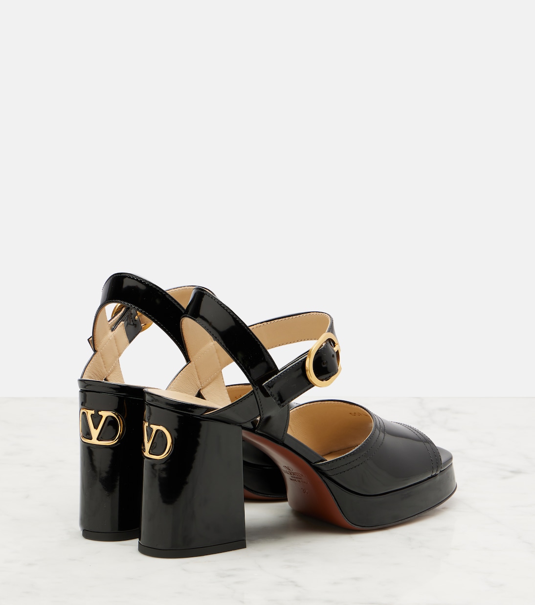 Fawcette VLogo Signature 100 кожаные сандалии на платформе Valentino Garavani, черный — фото 2