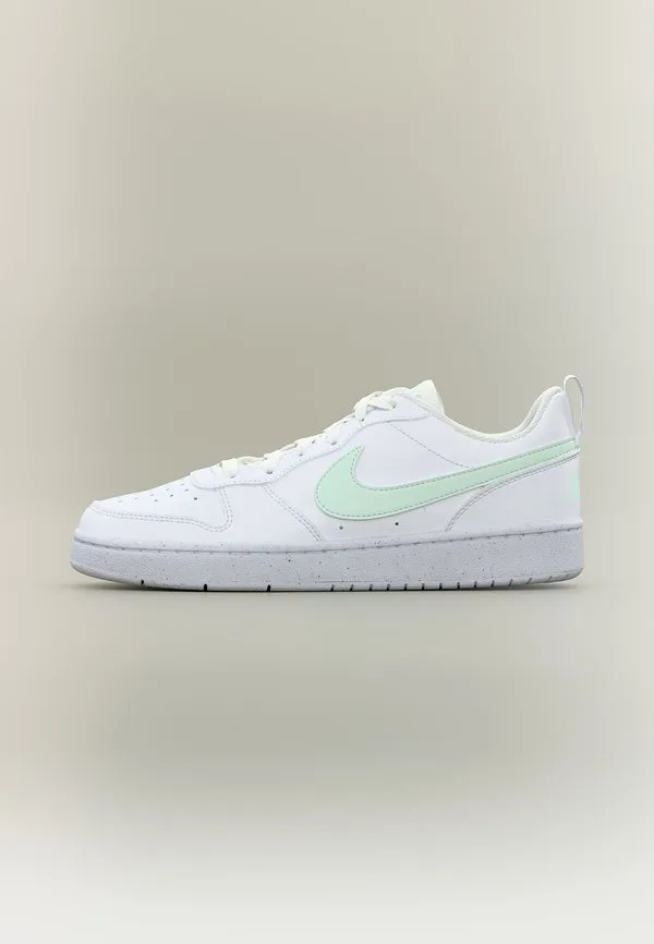 Кроссовки court borough Nike Sportswear, White/Barely Green