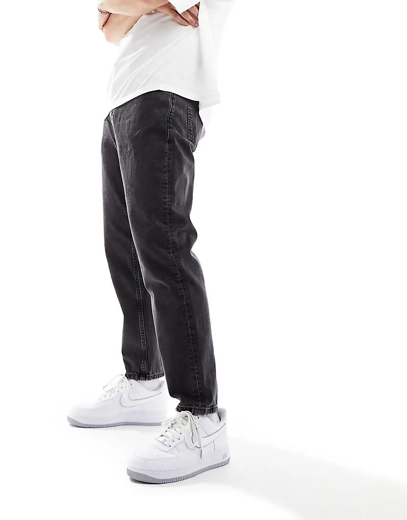 

Джинсы стандартного кроя черного цвета Pull&Bear