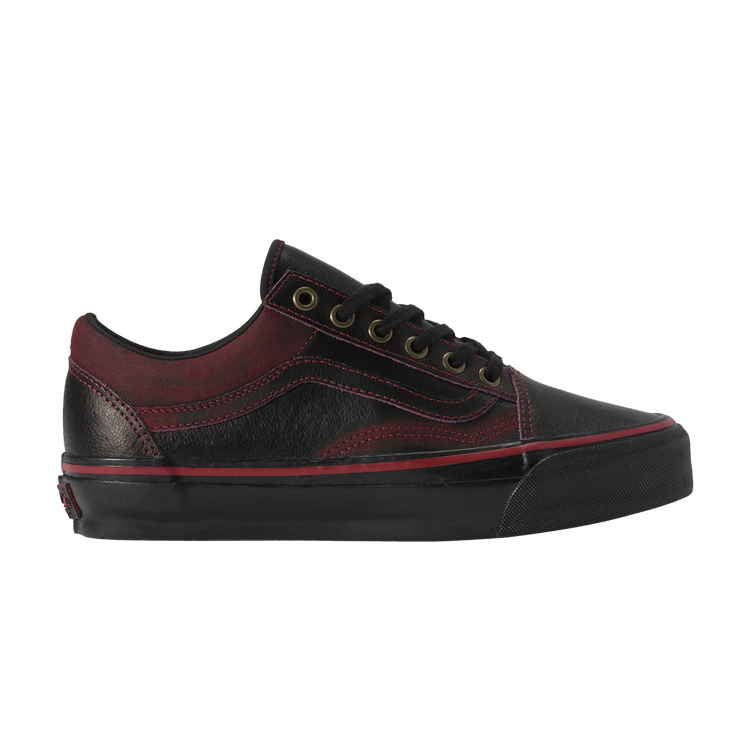 

Кроссовки Vans Tania Cruz x Premium Old Skool 'Dark Red Rub-Away', красный