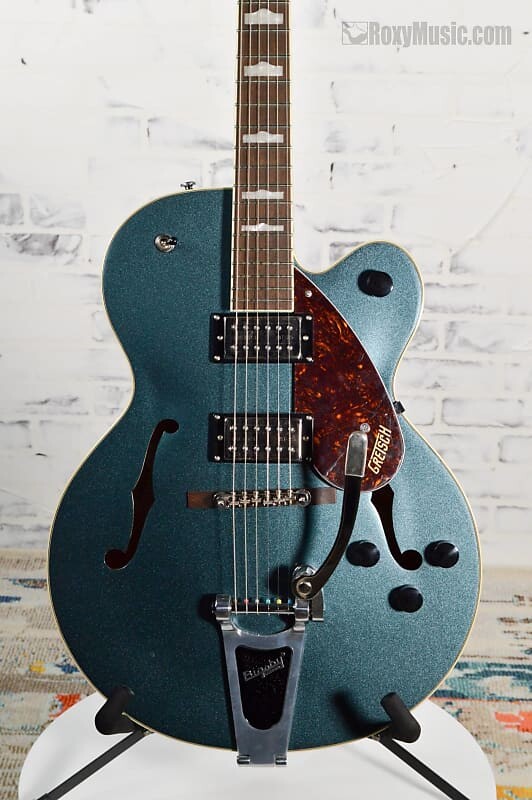 

Электрогитара Gretsch Streamliner G2420T Hollow Body Electric Guitar w/Bigsby Gunmetal