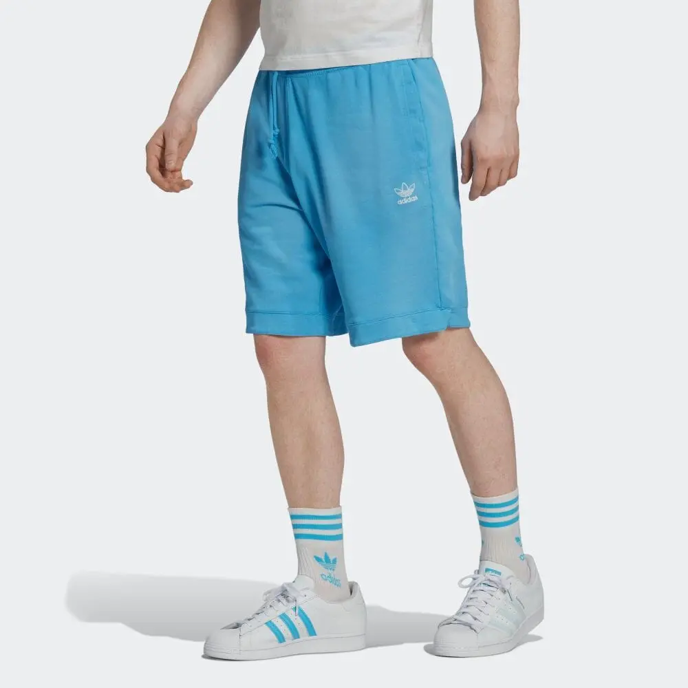 ESSENTIALS Повседневные шорты мужские Небесно-голубые Adidas Originals, голубой — фото 2