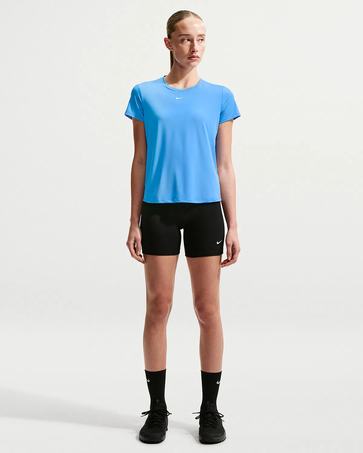 Женский топ Nike One Classic с коротким рукавом Dri-FIT, University Blue/White — фото 4