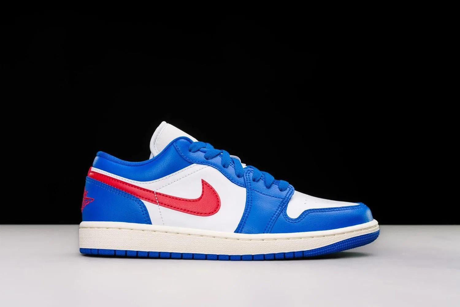Nike Мужские кроссовки Jordan Air 1 Low, Sport Blue Gym Red White Sail — фото 2