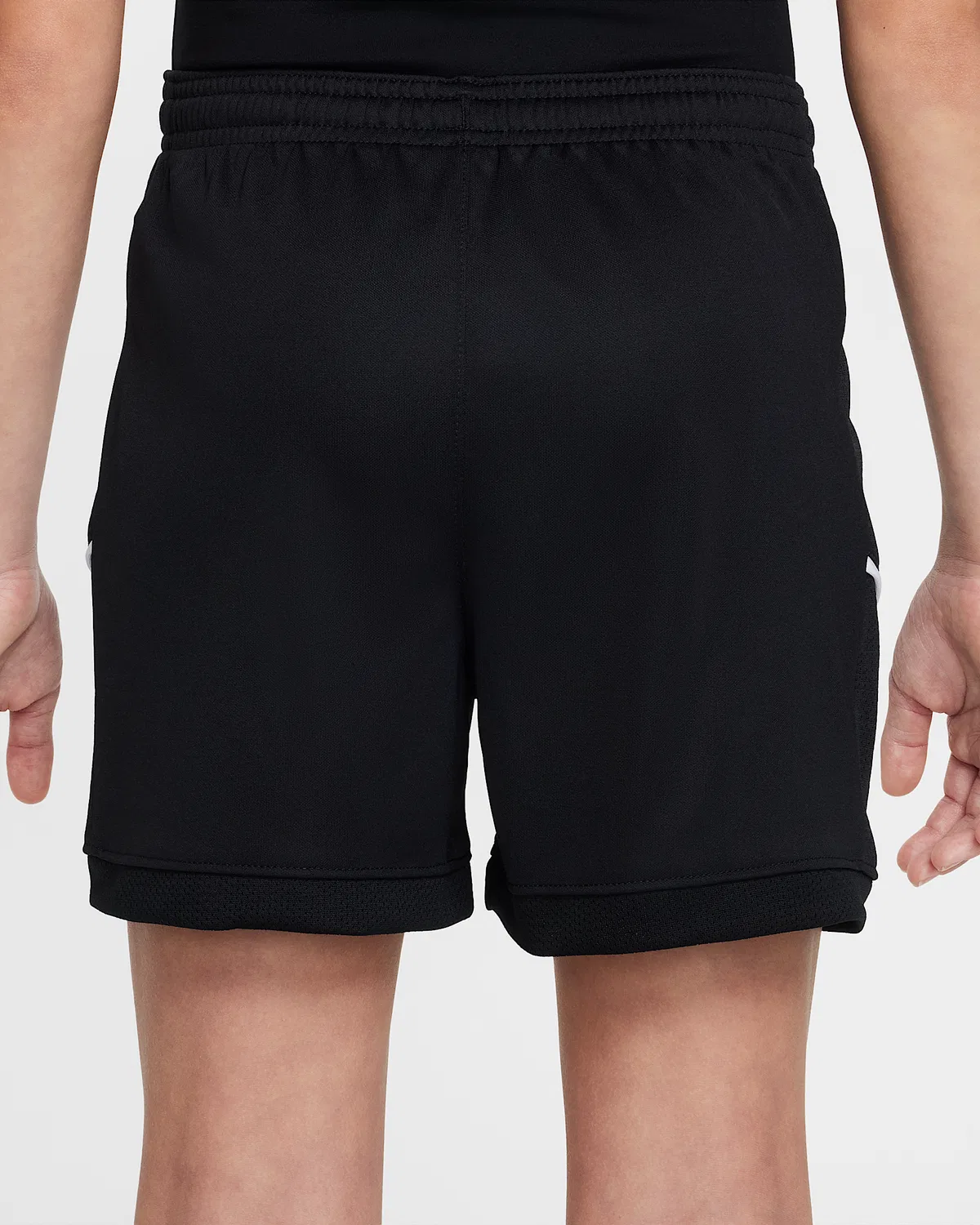 Детские футбольные шорты Nike Academy Dri-FIT 4", Black/Black/White — фото 3