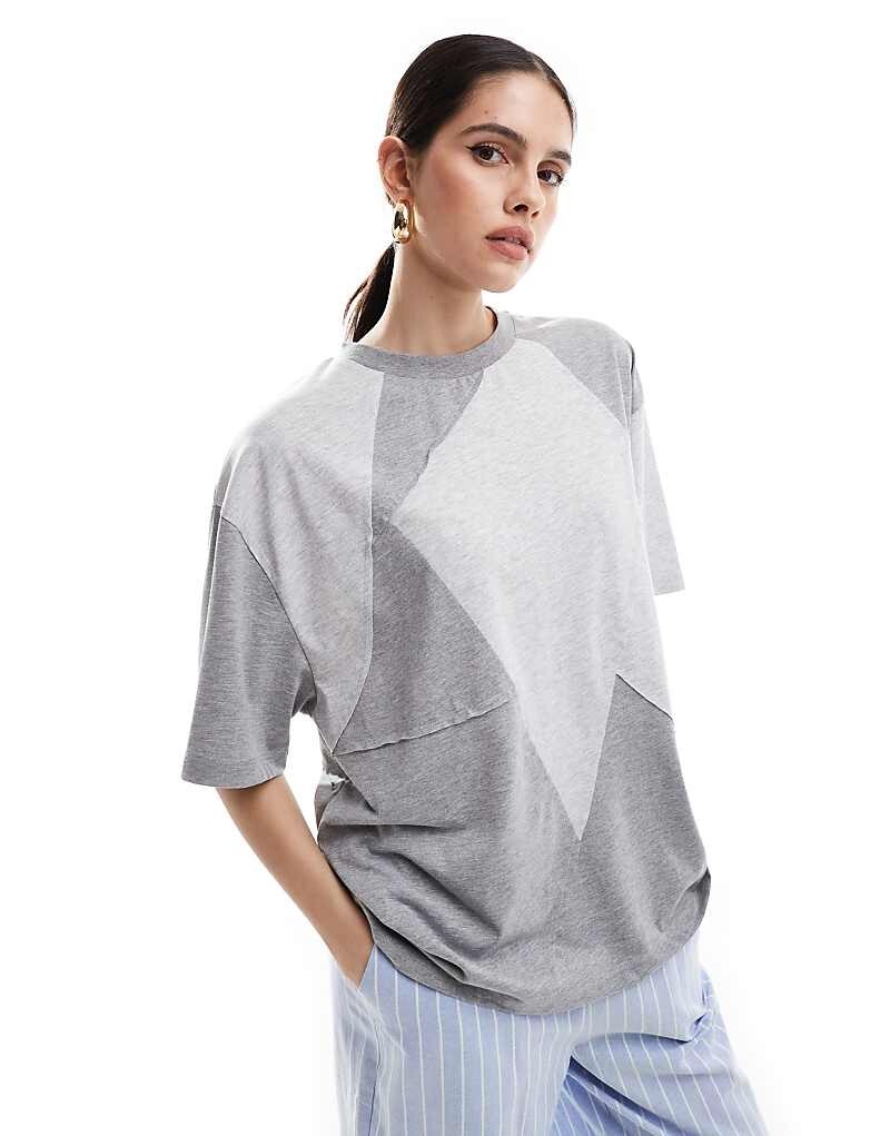 

Футболка в стиле пэчворк ASOS DESIGN – melierten Eisgraut 6nen