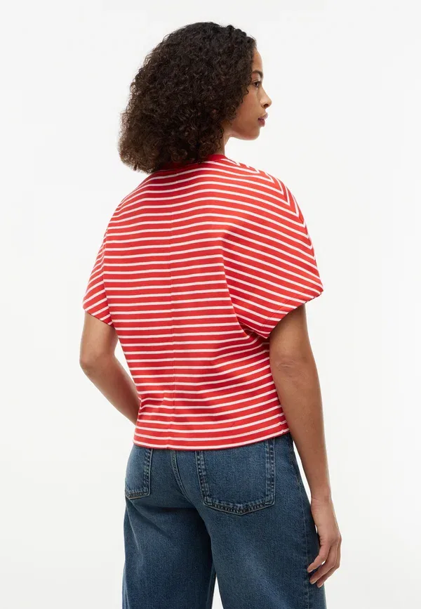 Футболка Tommy Hilfiger Cody batwing tee basic t-shirt, бретонский красный/экрю — фото 3