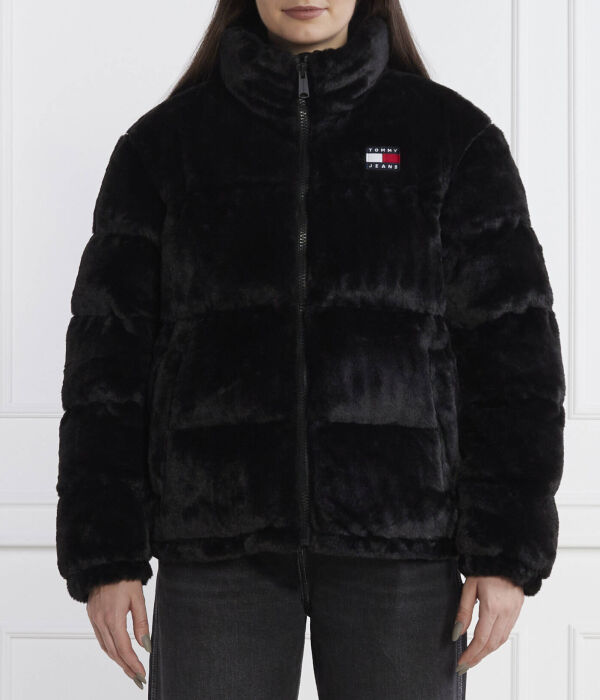 

Пуховик женский Tommy Jeans из искусственного меха, черный