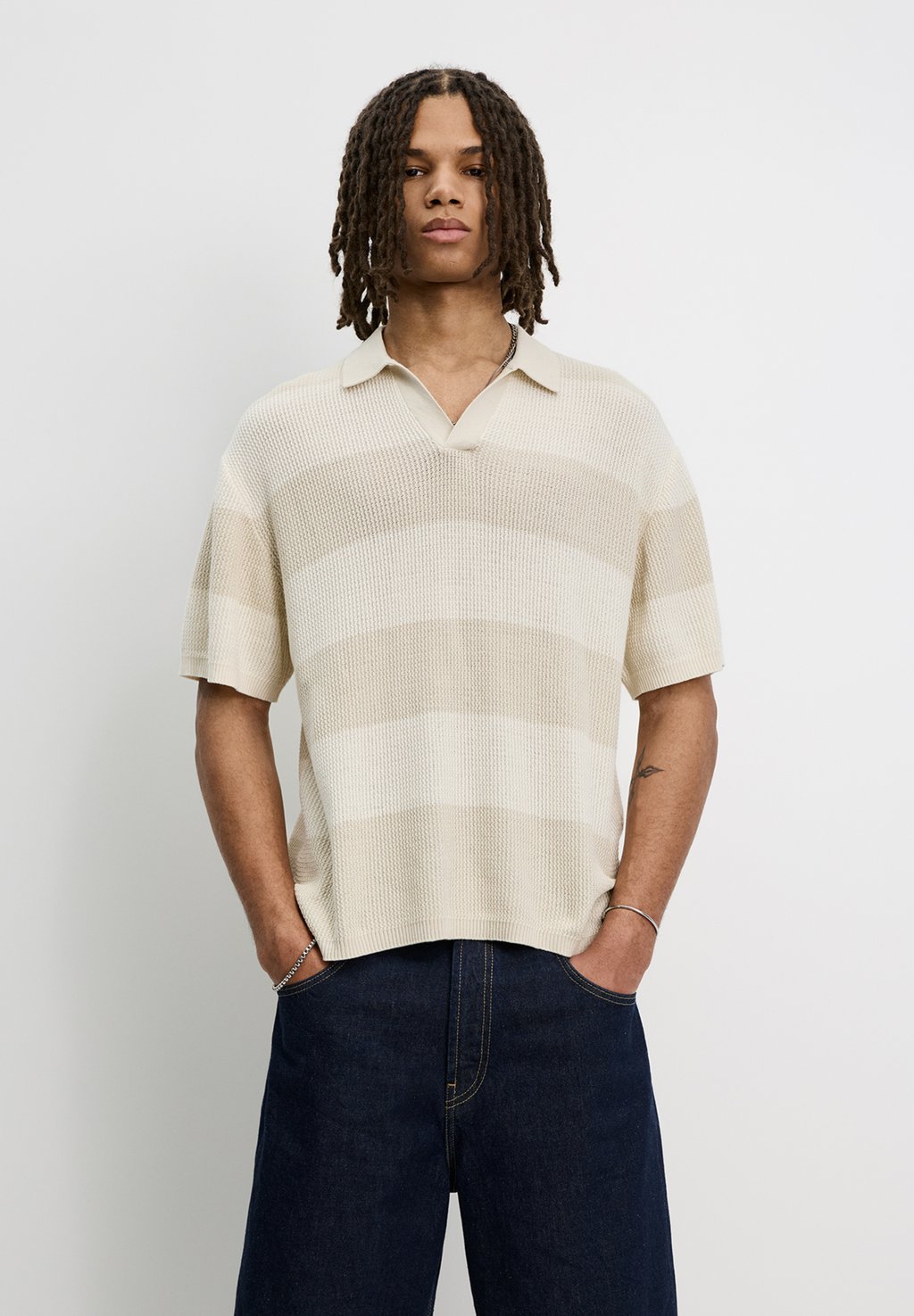 

Рубашка поло STRIPED SHORT SLEEVES PULL&BEAR, бежевый