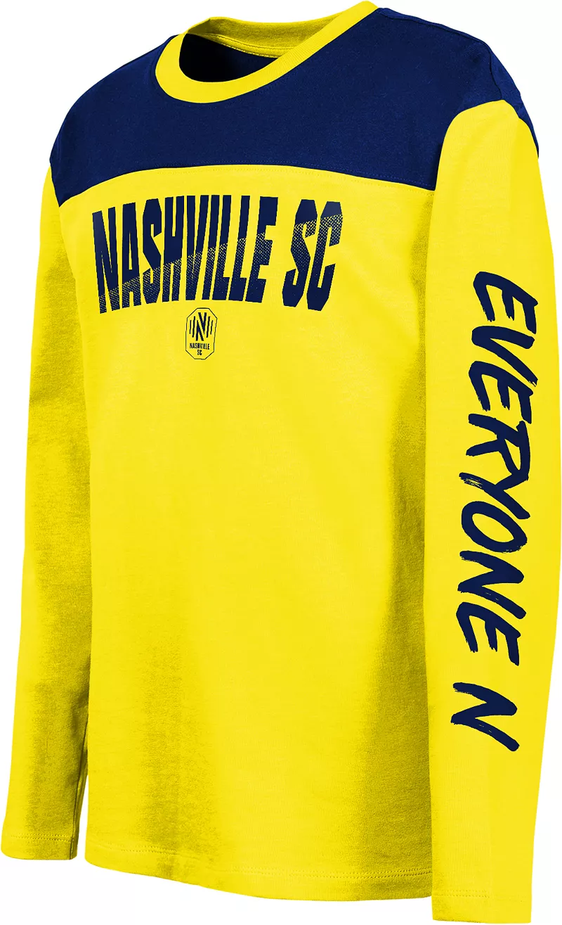 

Желтая рубашка с длинным рукавом MLS Youth Nashville SC Unbeaten Run Outerstuff