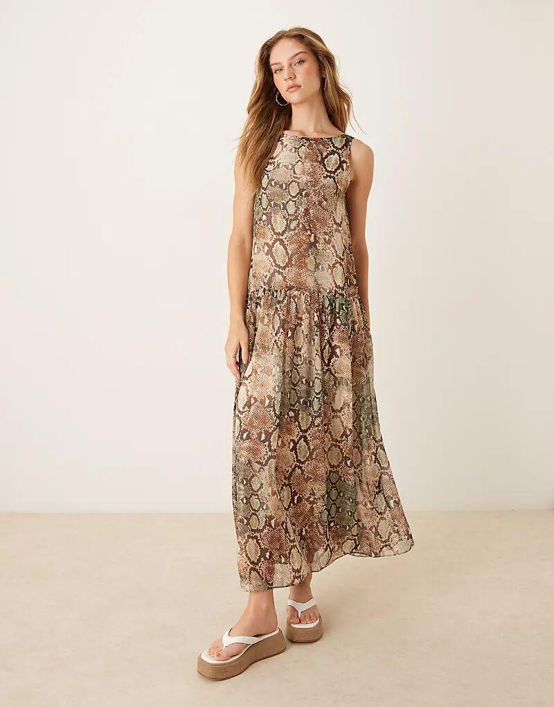 

Длинное шифоновое платье ASOS DESIGN с заниженной талией и принтом змеи