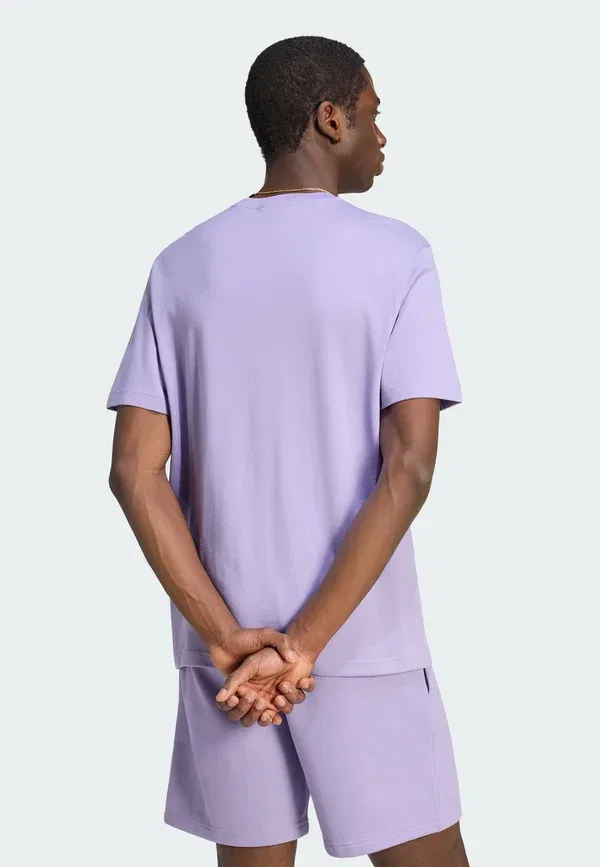Футболка Adidas Originals Loo31 basic t-shirt, волшебная сирень — фото 2