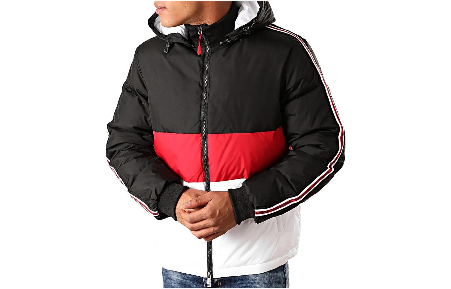 

Стеганая куртка мужская многоцветная Armani Exchange, цвет Multicolor