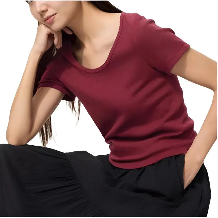 UNIQLO Футболка женская темно-красная с круглым вырезом