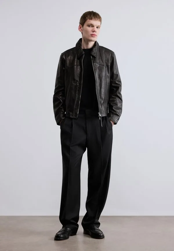 Дорожные брюки с широкими штанинами Calvin Klein, Black — фото 2