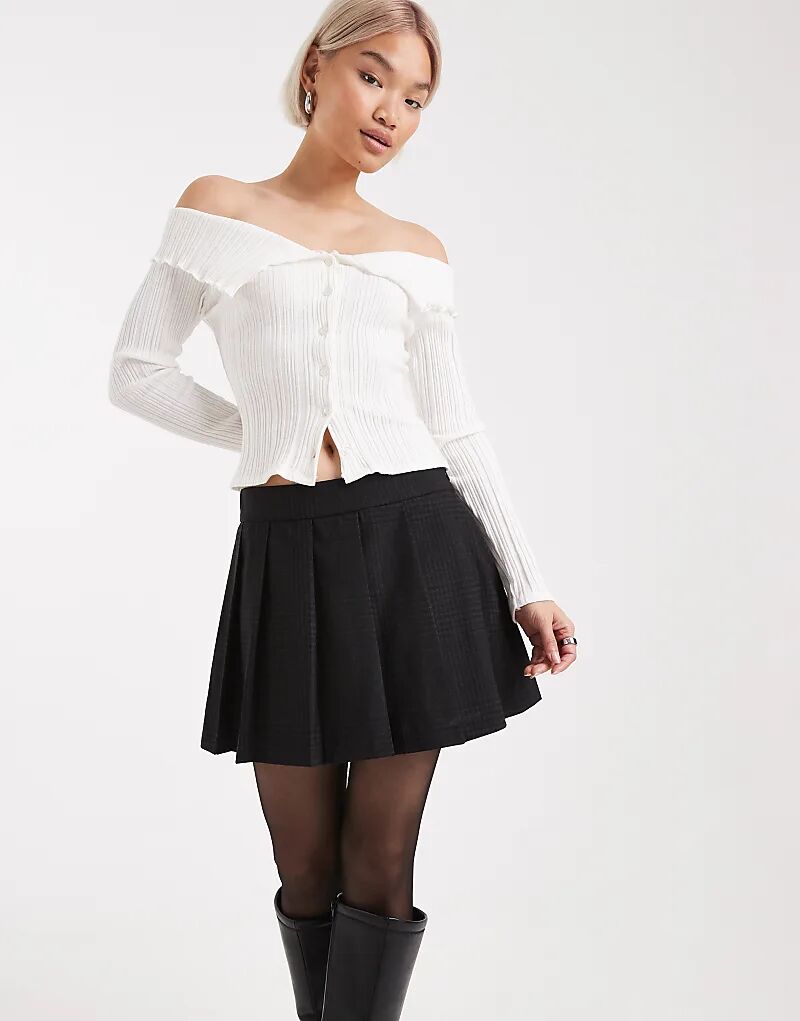 

Мини-юбка Vero Moda в складку с принтом в темно-серую клетку