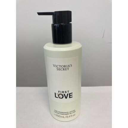 Женский ароматный лосьон First Love 8,4 эт. Оз. - Новый, Victoria'S Secret — фото 3