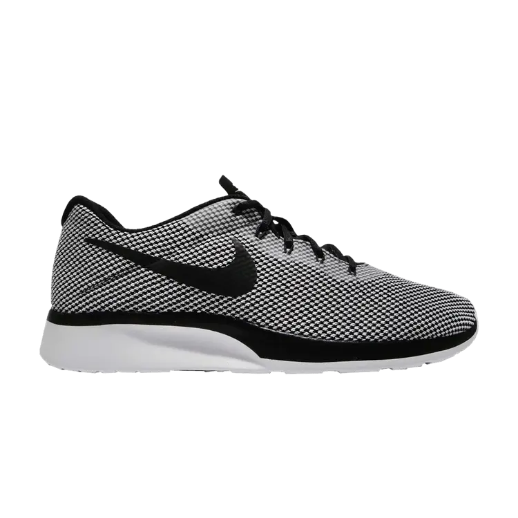 

Кроссовки Nike Tanjun Racer 'Black', черный