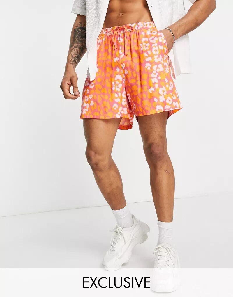 

Свободные шорты с животным принтом ASOS KENYA