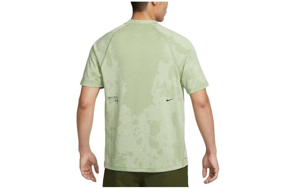 Футболка Nike Dri-FIT ADV A.P.S. Short-Sleeved Fitness Top 'Olive Aura', зеленый — фото 4