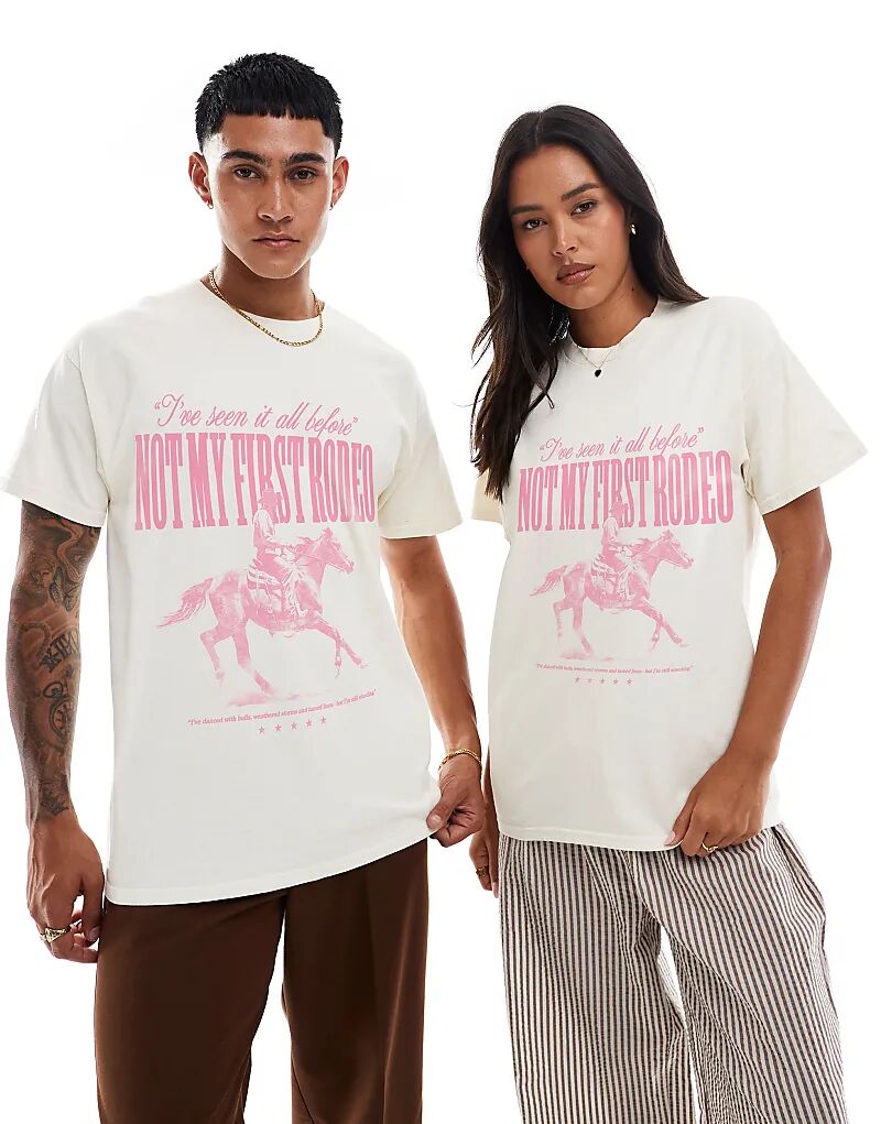 

Не первая моя футболка с принтом родео спереди, выстиранная в цвете экрю. PRNT