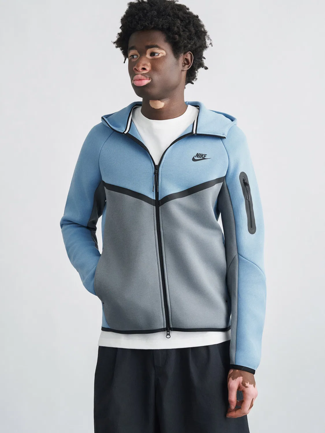 Толстовка на молнии из технологического флиса Nike Sportswear, Smoke Blue/Light Blue — фото 2