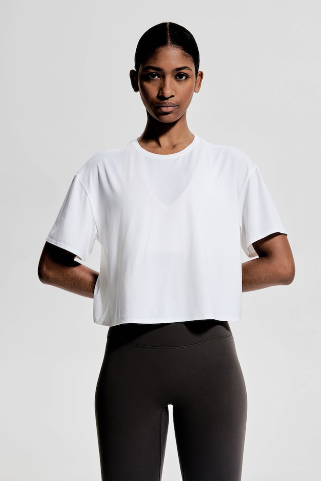

Спортивная рубашка свободного кроя с технологией DryMove H&M, белый