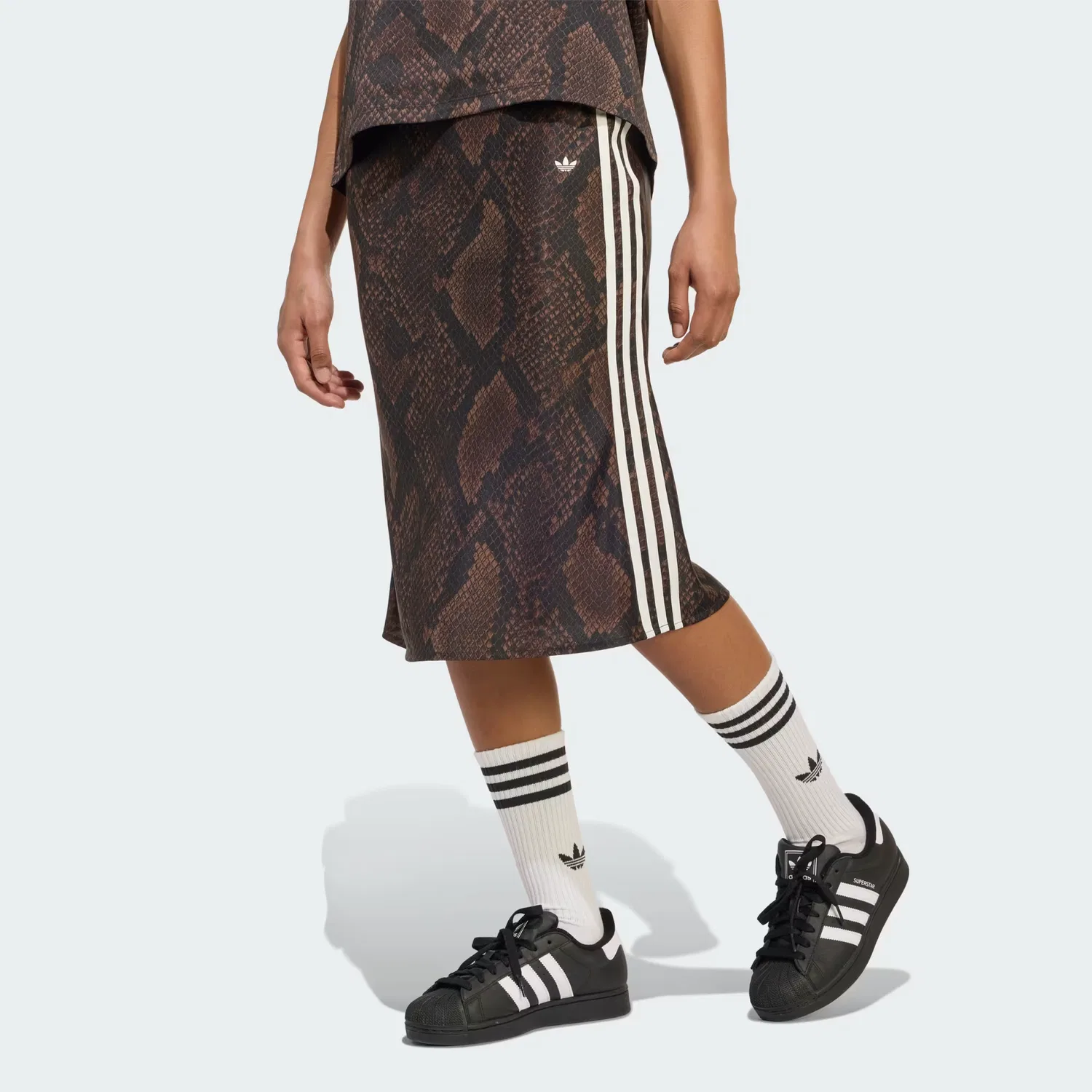 Женская юбка из атласа с принтом змеиной кожи Snake Print Satin Skirt Adidas Originals, Earth Strata/Aurora Coffee
