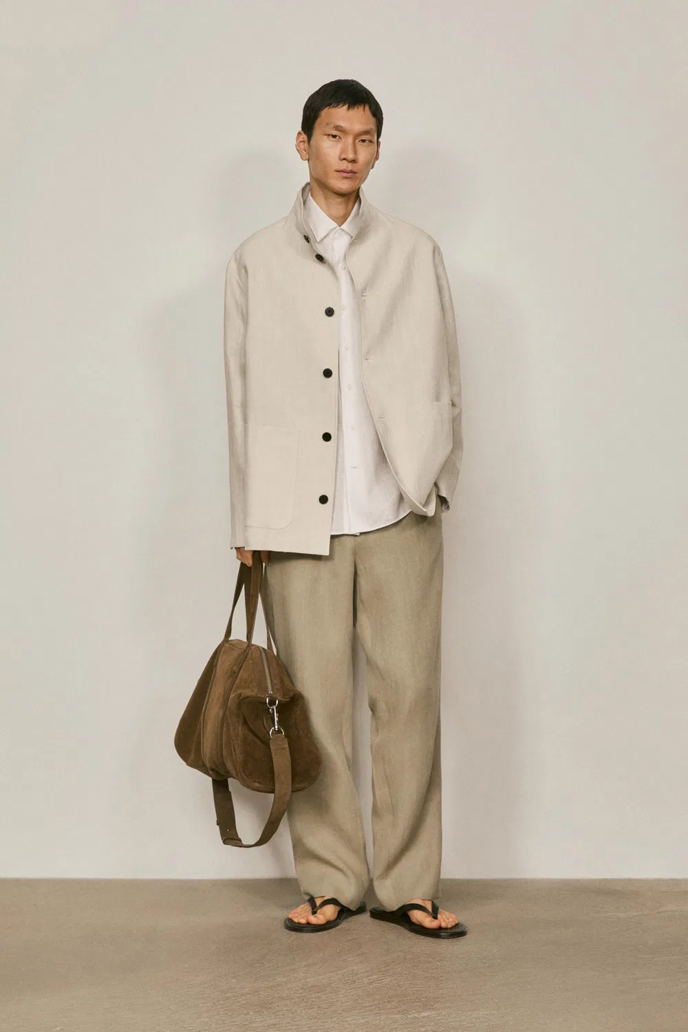 Льняной жакет с высоким воротником - лимитированная серия Massimo Dutti, песочный