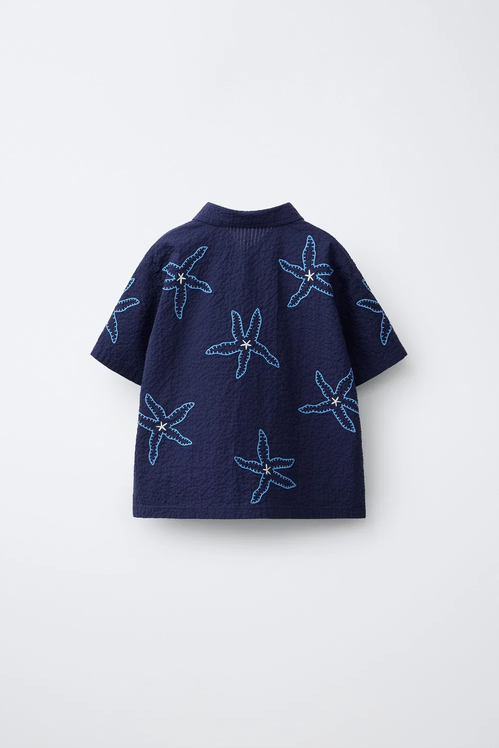 Рубашка из сирсакера с вышитыми звездами ZARA, Navy Blue — фото 2