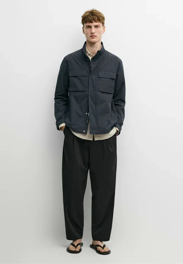 Куртка из полиэстера Summer jacket Massimo Dutti, dark blue, темно-синий — фото 2