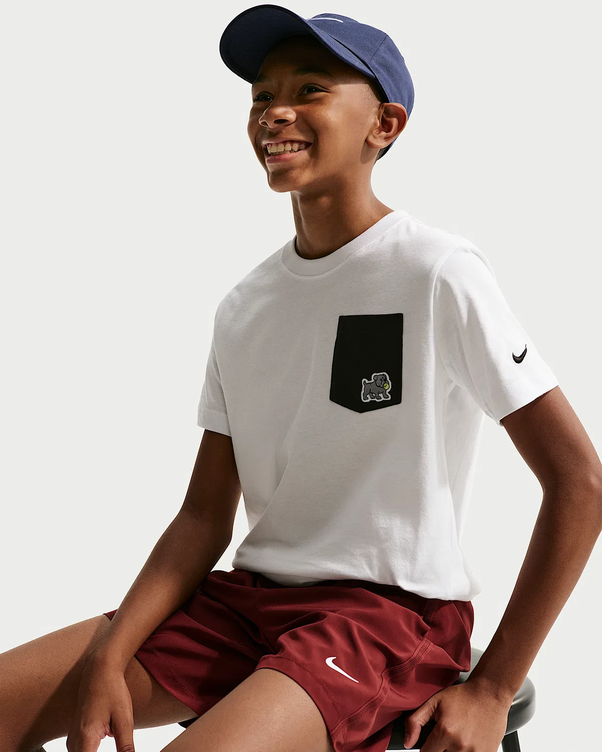 Детская футболка Nike Sportswear Pocket, White/Black — фото 3