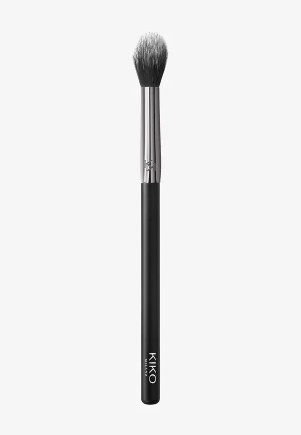 Кисть для хайлайтера Face 17 - кисть для макияжа Kiko Milano