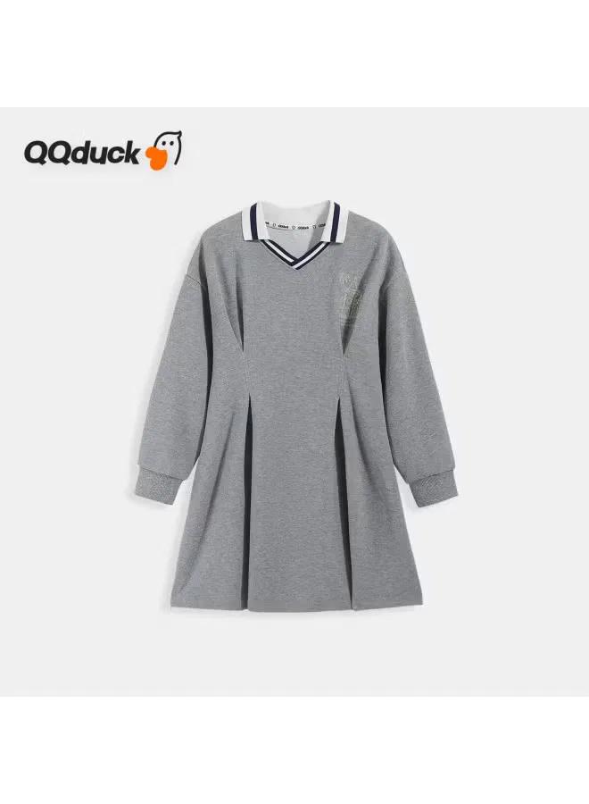 Платье школьное с принтом замок и цветы Qq Duck, серый — фото 2