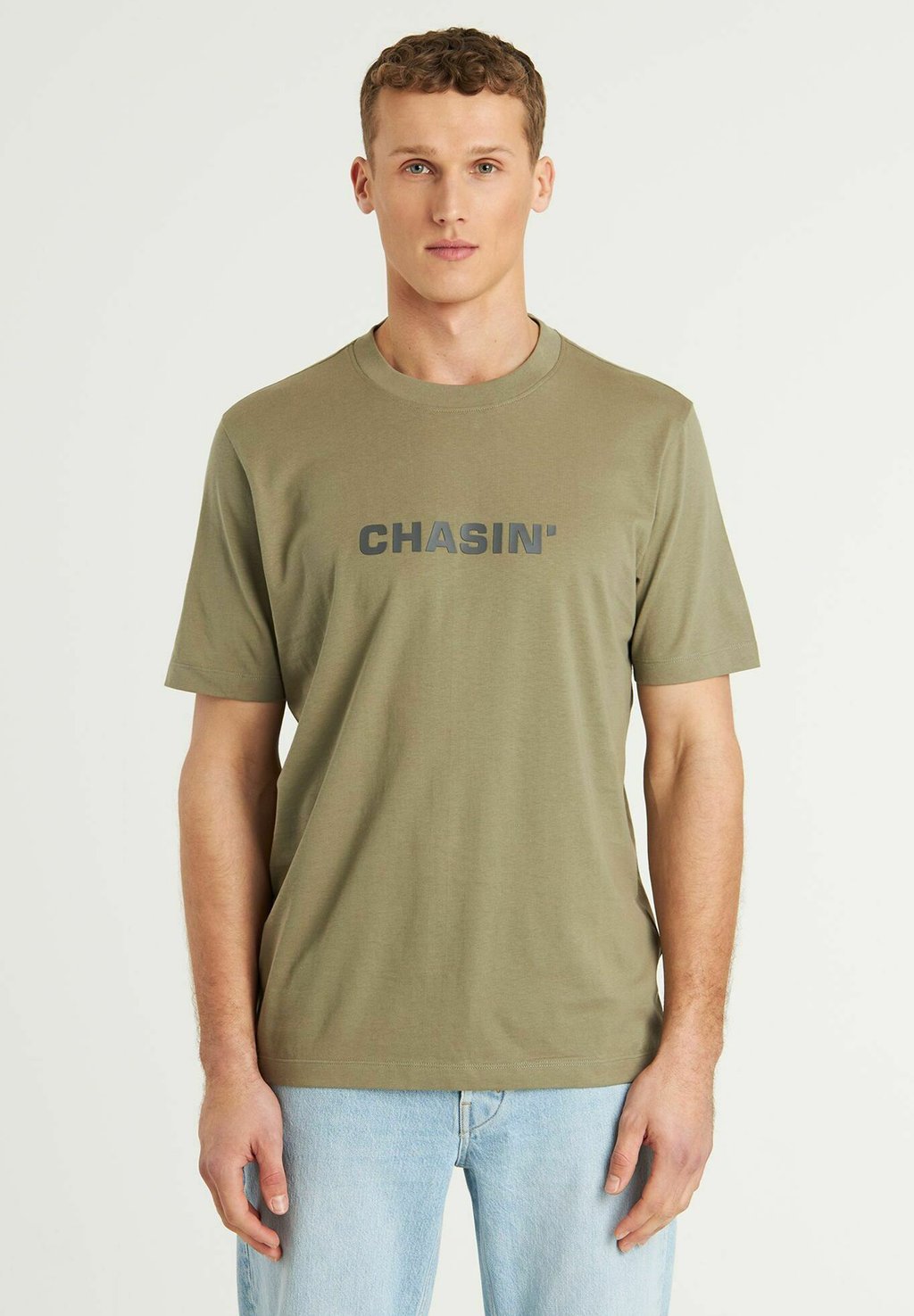 

Футболка с принтом DUELL TEE CHASIN', зеленый