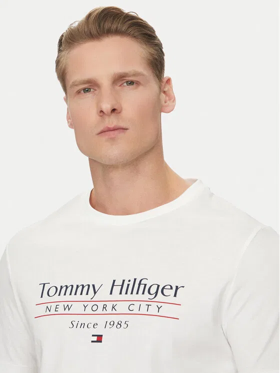 Футболка regular fit Center Stack Tommy Hilfiger, белый — фото 4