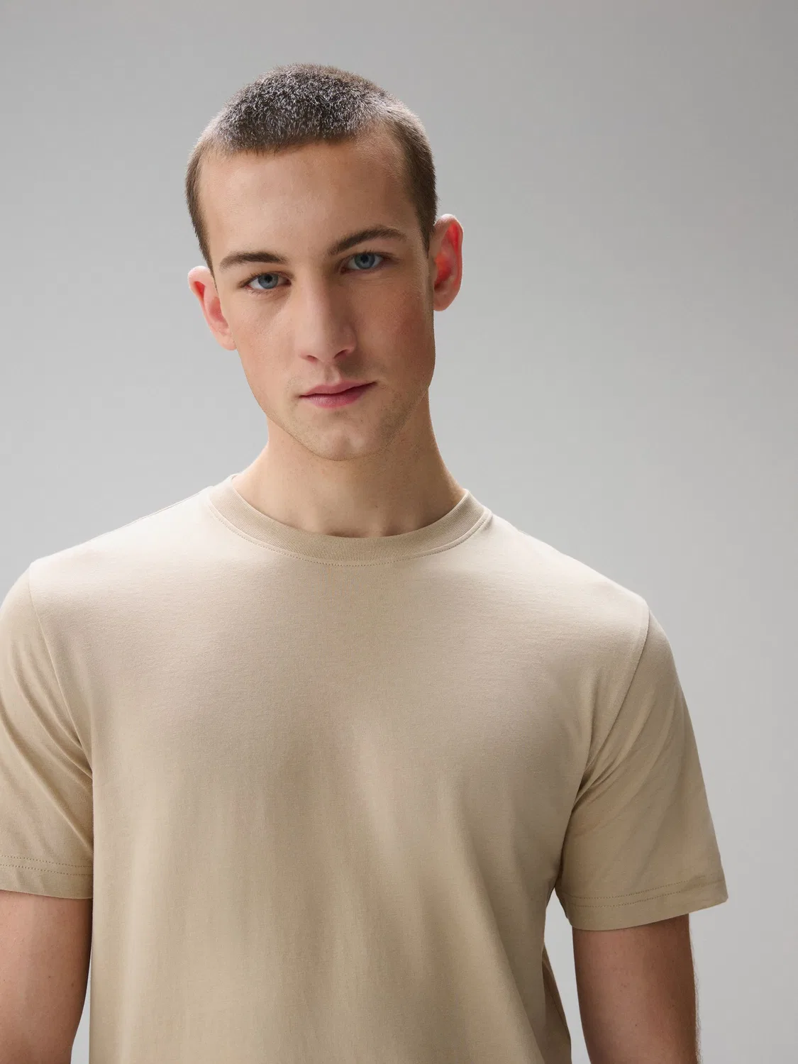 Футболка с круглым вырезом, Slim Fit, Essential Next, верблюжий коричневый — фото 4