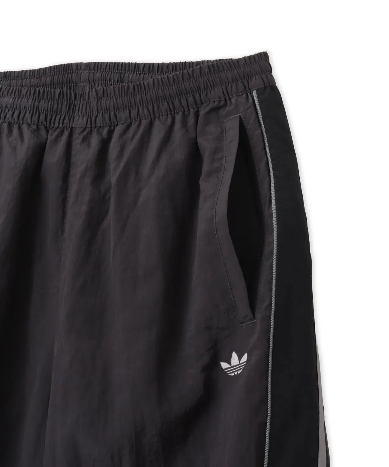 Мужские спортивные брюки свободного кроя Adilenium Season 5 Trackpant Adidas, Black — фото 4