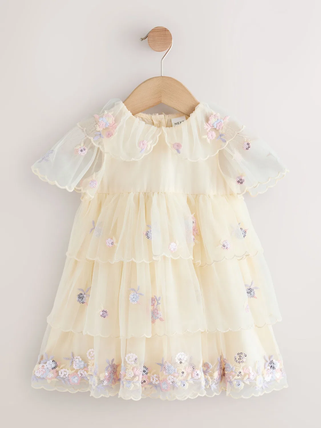 Платье из сетки с вышивкой, модель Cream Embroidered Mesh Dress Next, кремовый