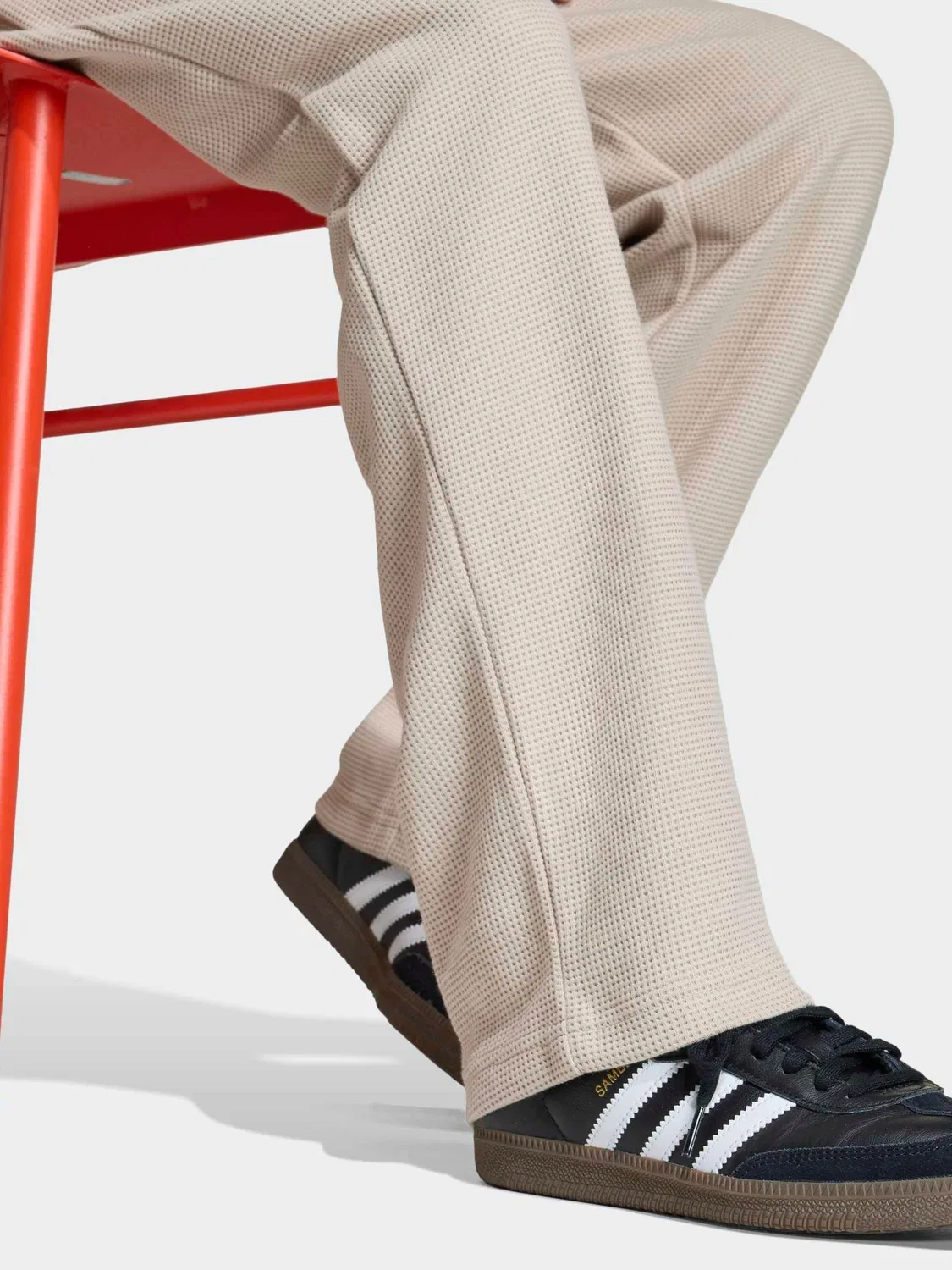 Штаны с вафельным переплетением Regular Straight Leg, adidas Originals, коричневый — фото 4
